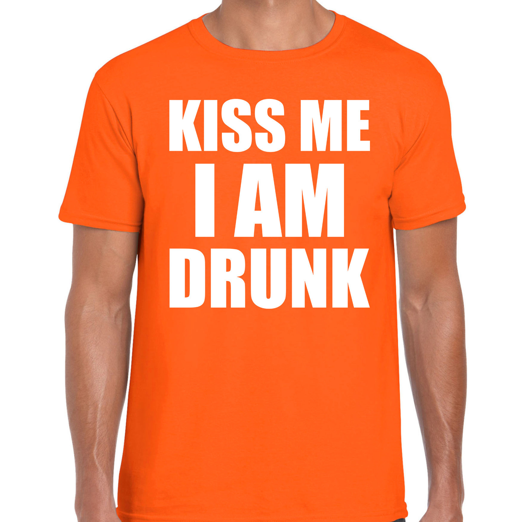 Koningsdag t-shirt kiss me I am drunk oranje voor heren