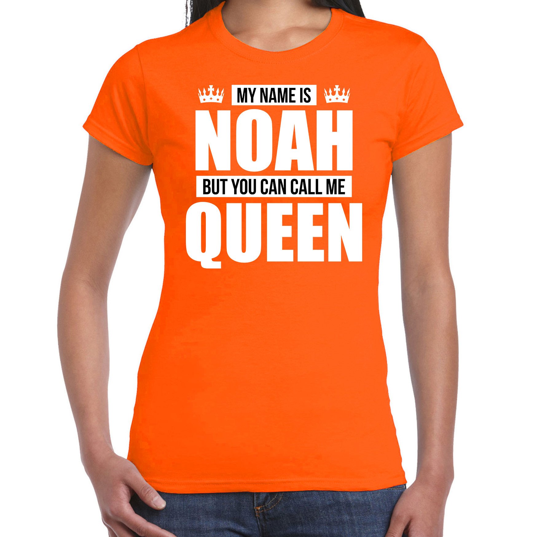 Naam cadeau t-shirt my name is Noah - but you can call me Queen oranje voor dames