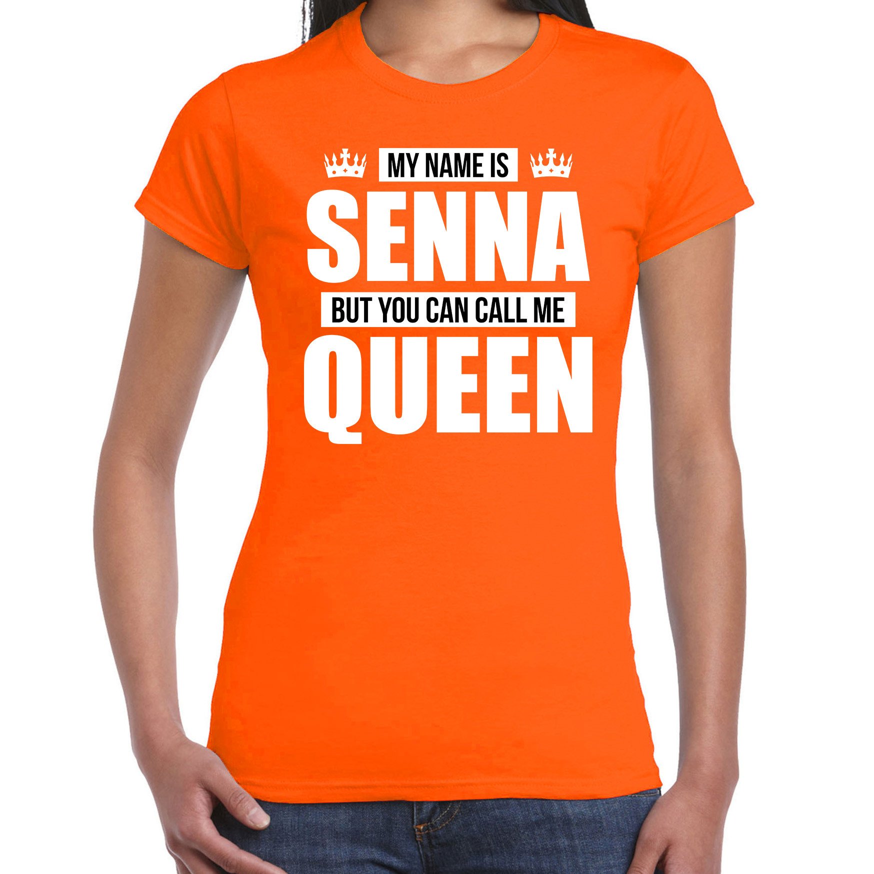 Naam cadeau t-shirt my name is Senna - but you can call me Queen oranje voor dames