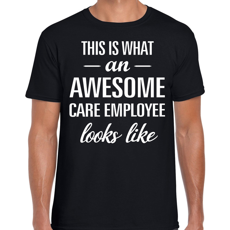 Awesome care employee cadeau t-shirt zwart voor heren