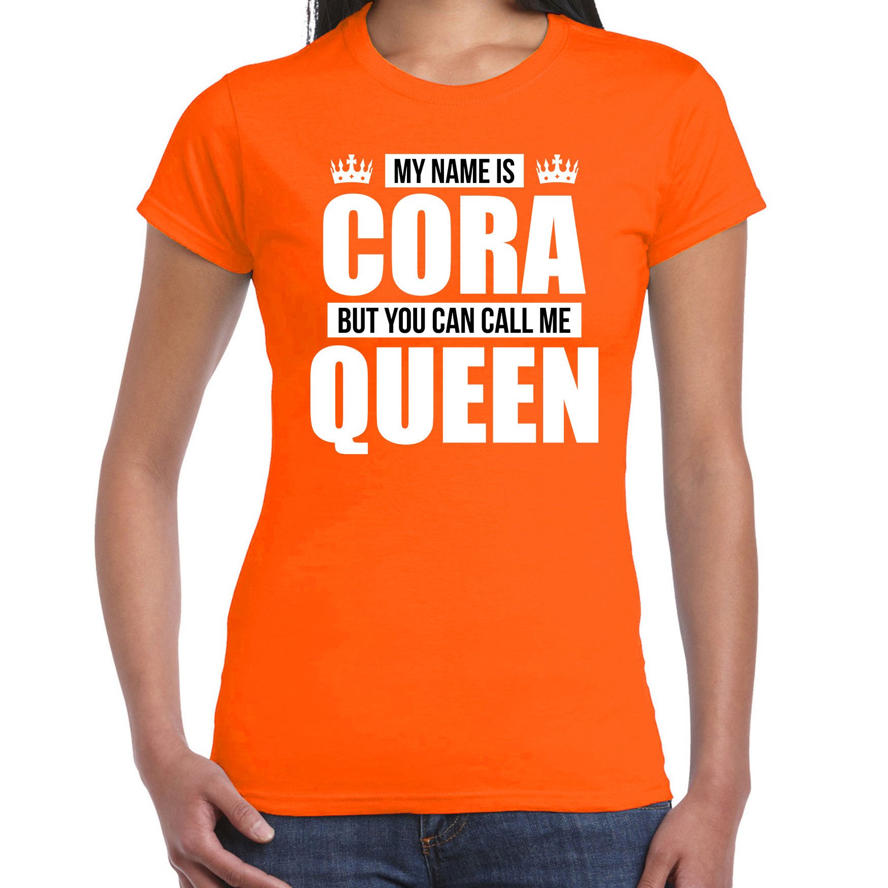Naam cadeau t-shirt my name is Cora - but you can call me Queen oranje voor dames