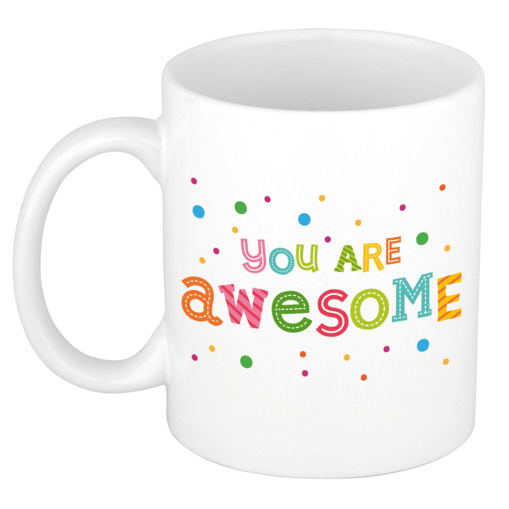 Kleurrijke cadeau mok / beker you are awesome